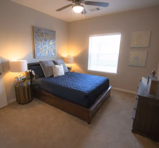 Photo 5 of Sansom Pointe Senior