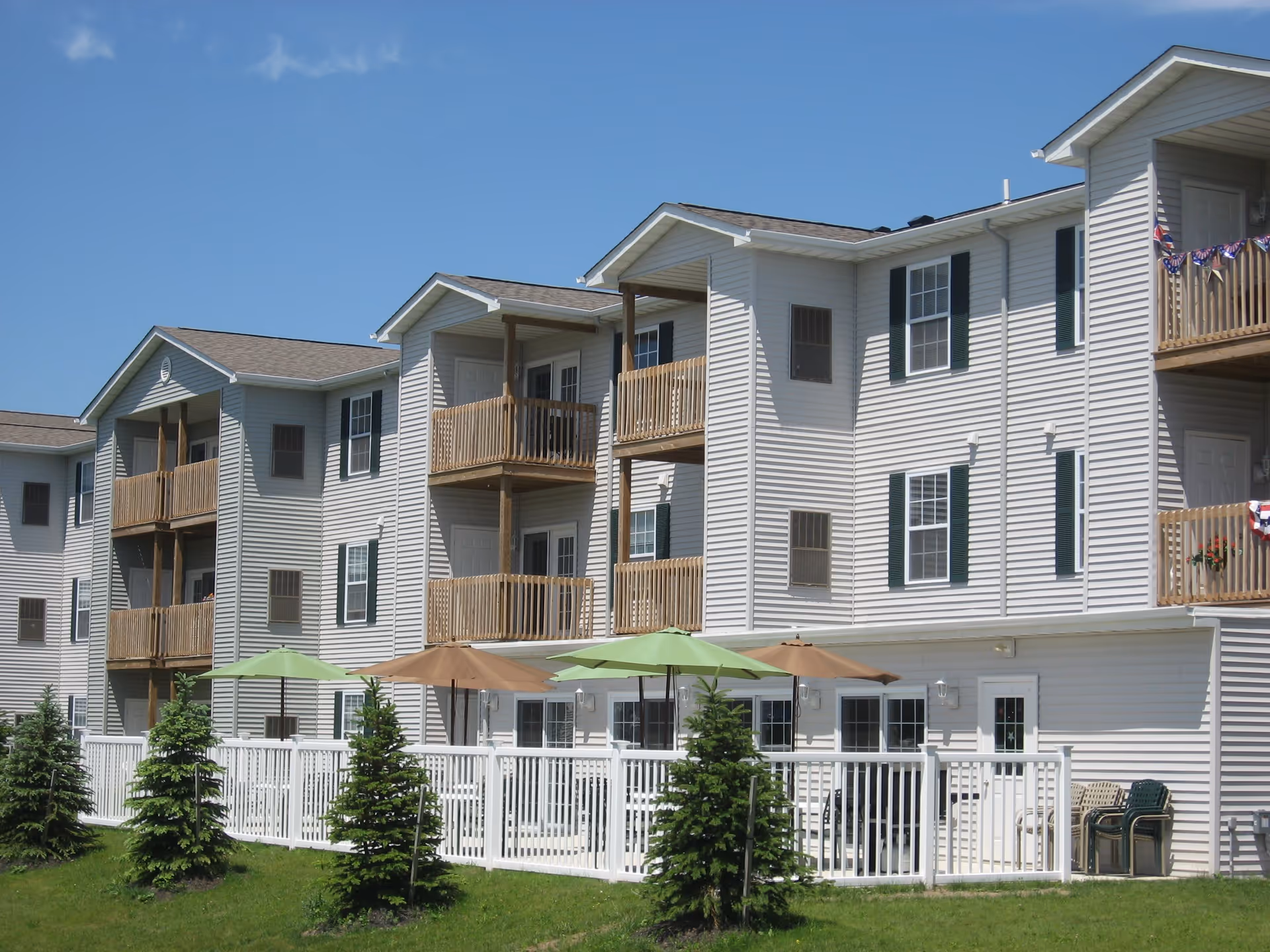 Photo of Crestmount Square Senior Apartments