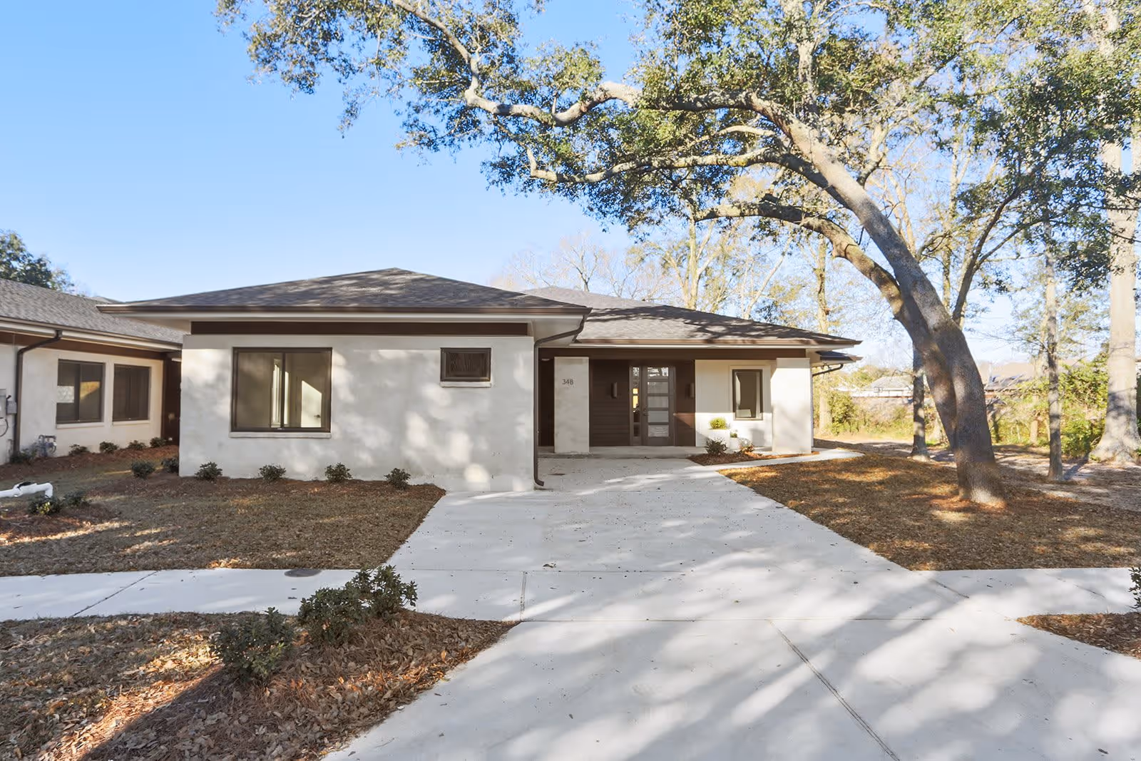 Photo 2 of Peristyle Residences - Old Metairie Gardens