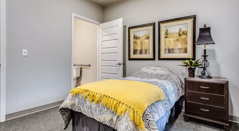 Photo 8 of Colonial Oaks Senior Living at Campbell Park