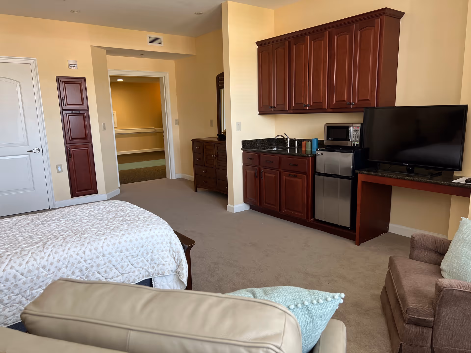Photo 9 of Shalom Parkside Senior Assisted Living Facility In Virginia | Assisted Living In Virginia