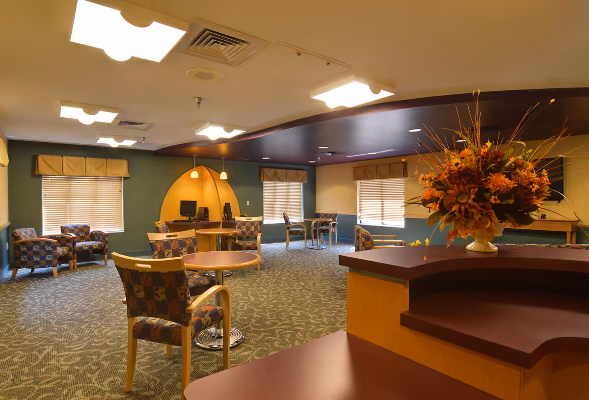 Photo 2 of River Oaks Healthcare Center