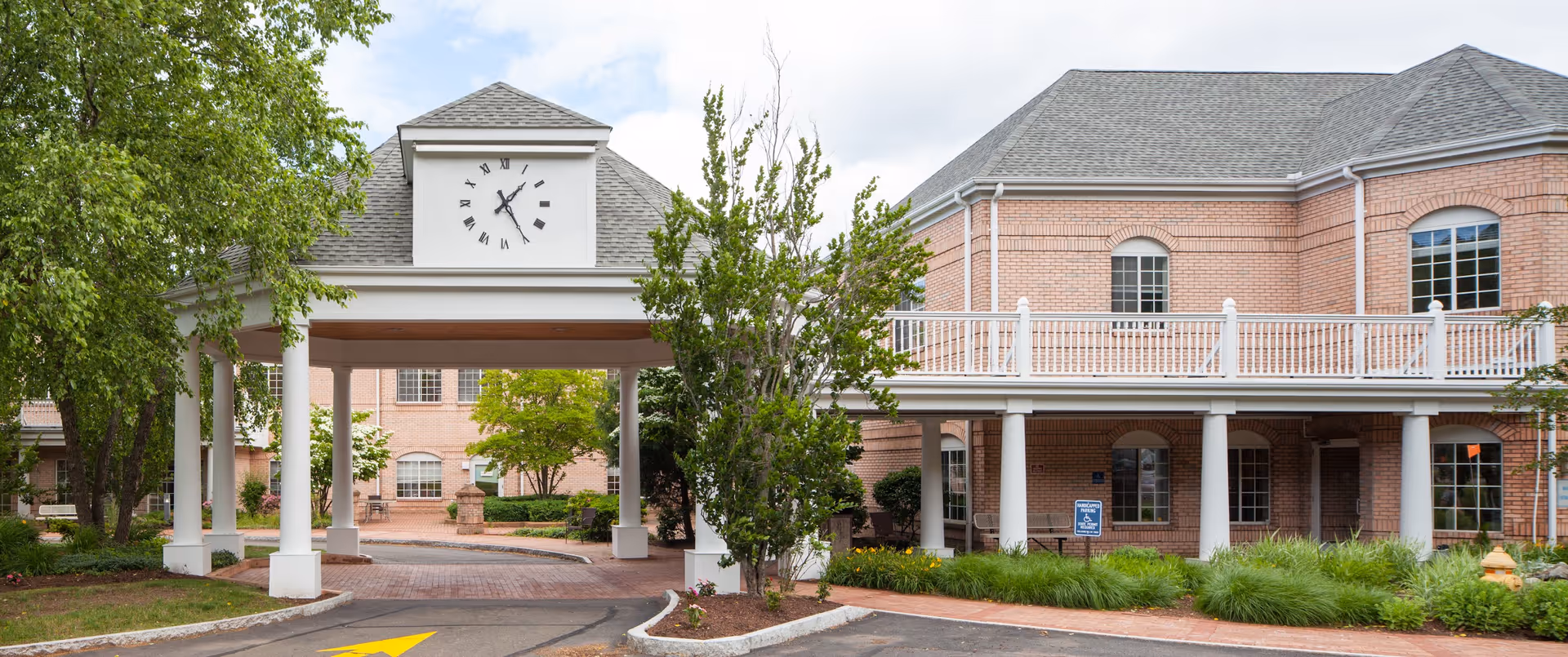 Photo of Autumn Lake Healthcare at The Willows