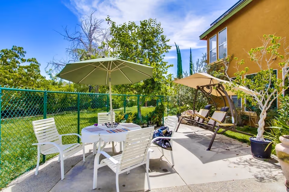 Photo 4 of Silver Oaks, South