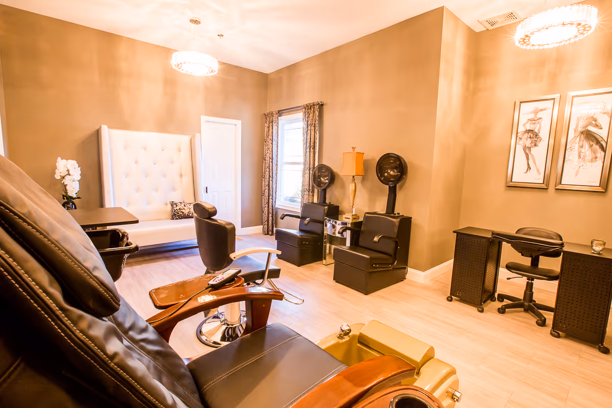 Photo 8 of Signature Lifestyles of Jefferson City