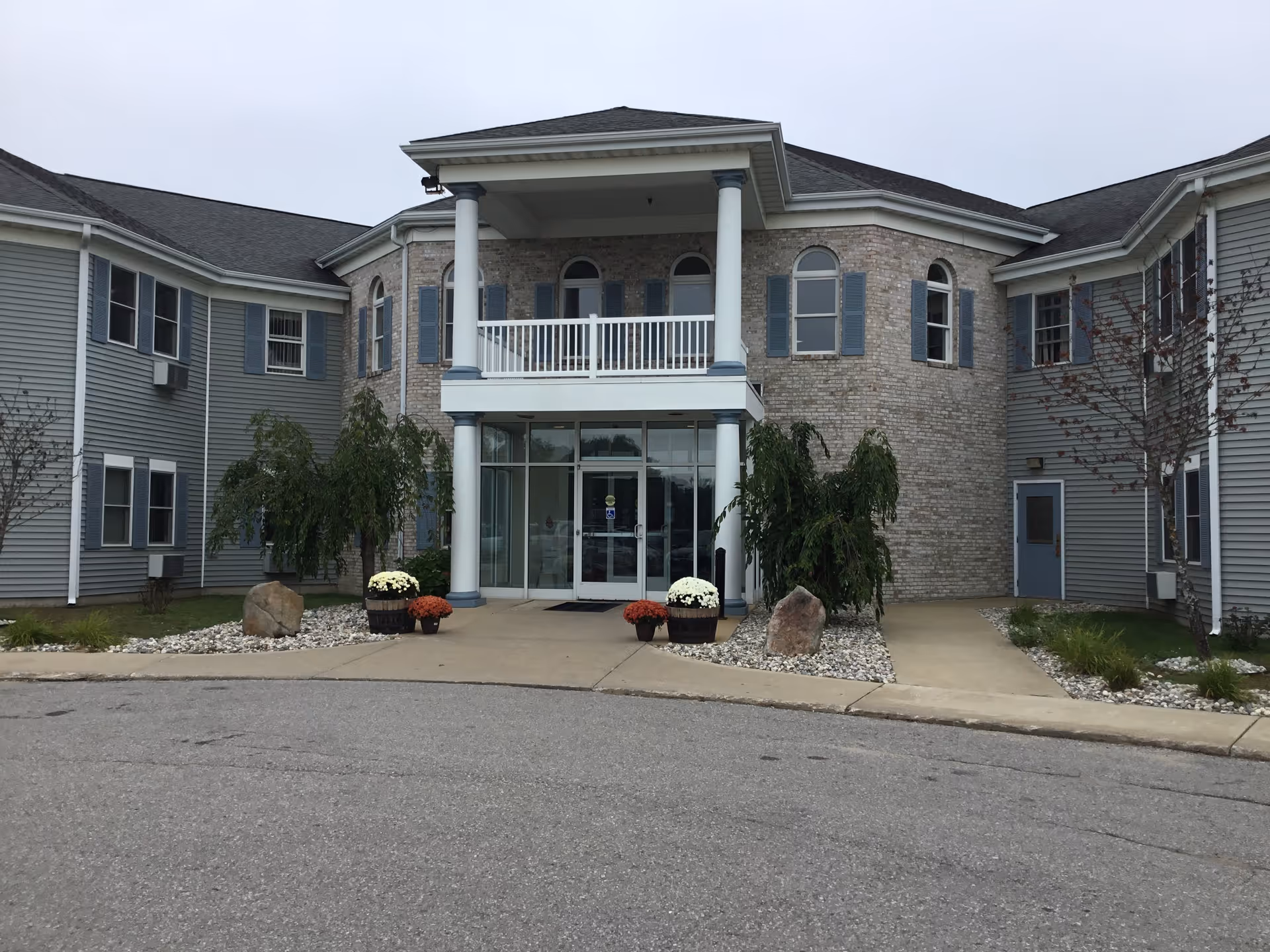 Photo 6 of Whispering Pines Senior Living