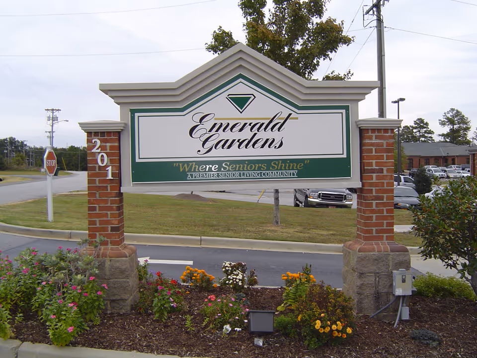 Photo 3 of Emerald Gardens