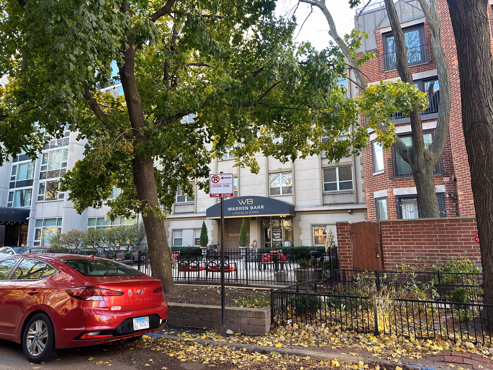 Photo of Warren Barr Lincoln Park