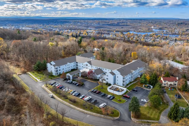 Photo 2 of Diamond Ridge - A Provincial Senior Living Community
