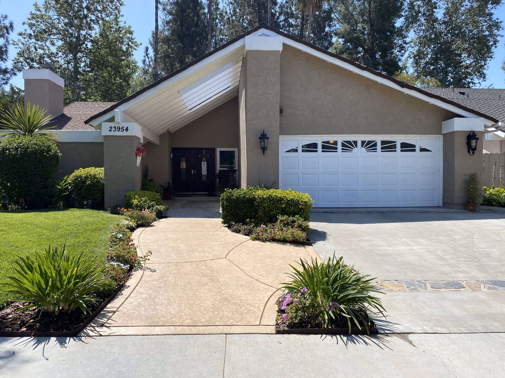 Photo 3 of Cypress Residence