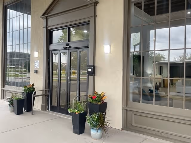 Photo 2 of The Spring House at Louisville