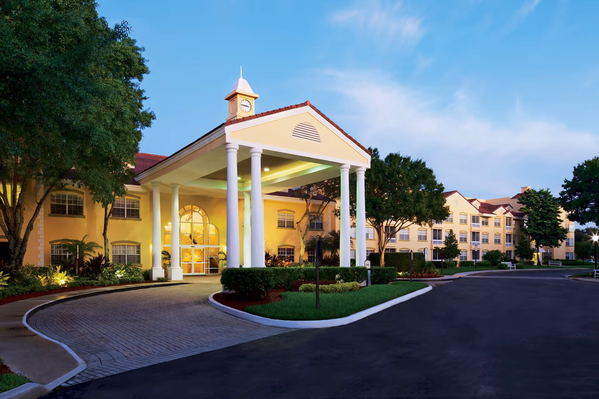 Photo 3 of Five Star Premier Residences of Plantation