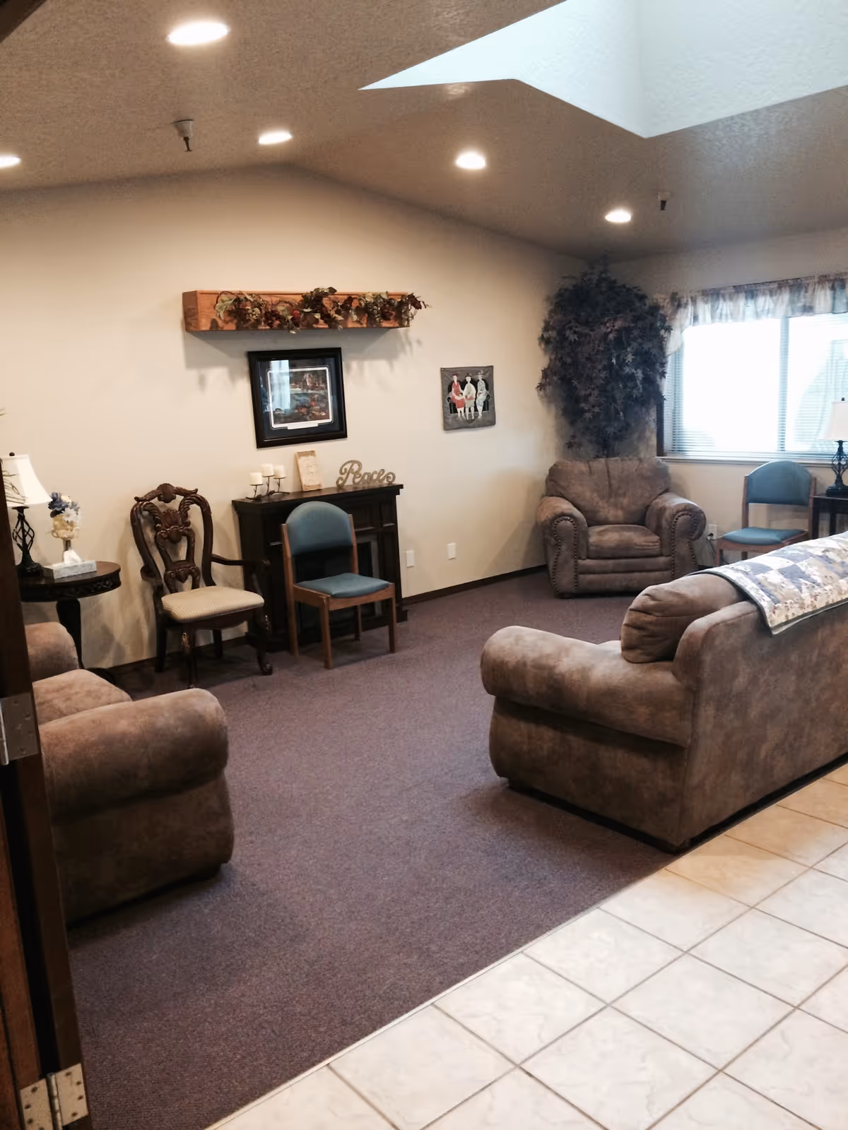 Photo 3 of Royal Villa Care Center
