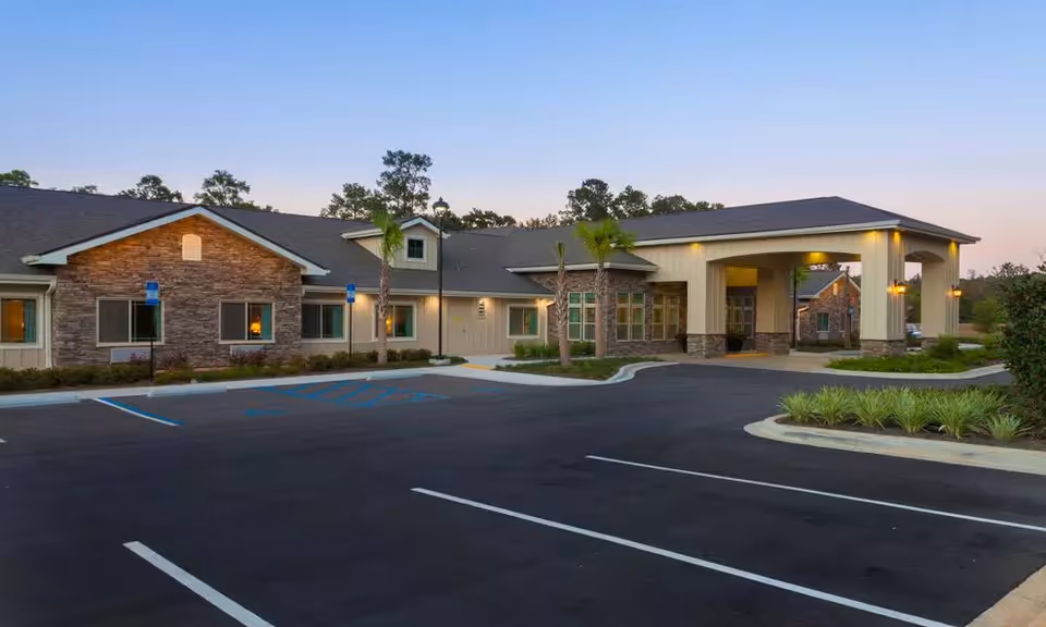 Photo 2 of Azalea Gardens Assisted Living & Memory Care