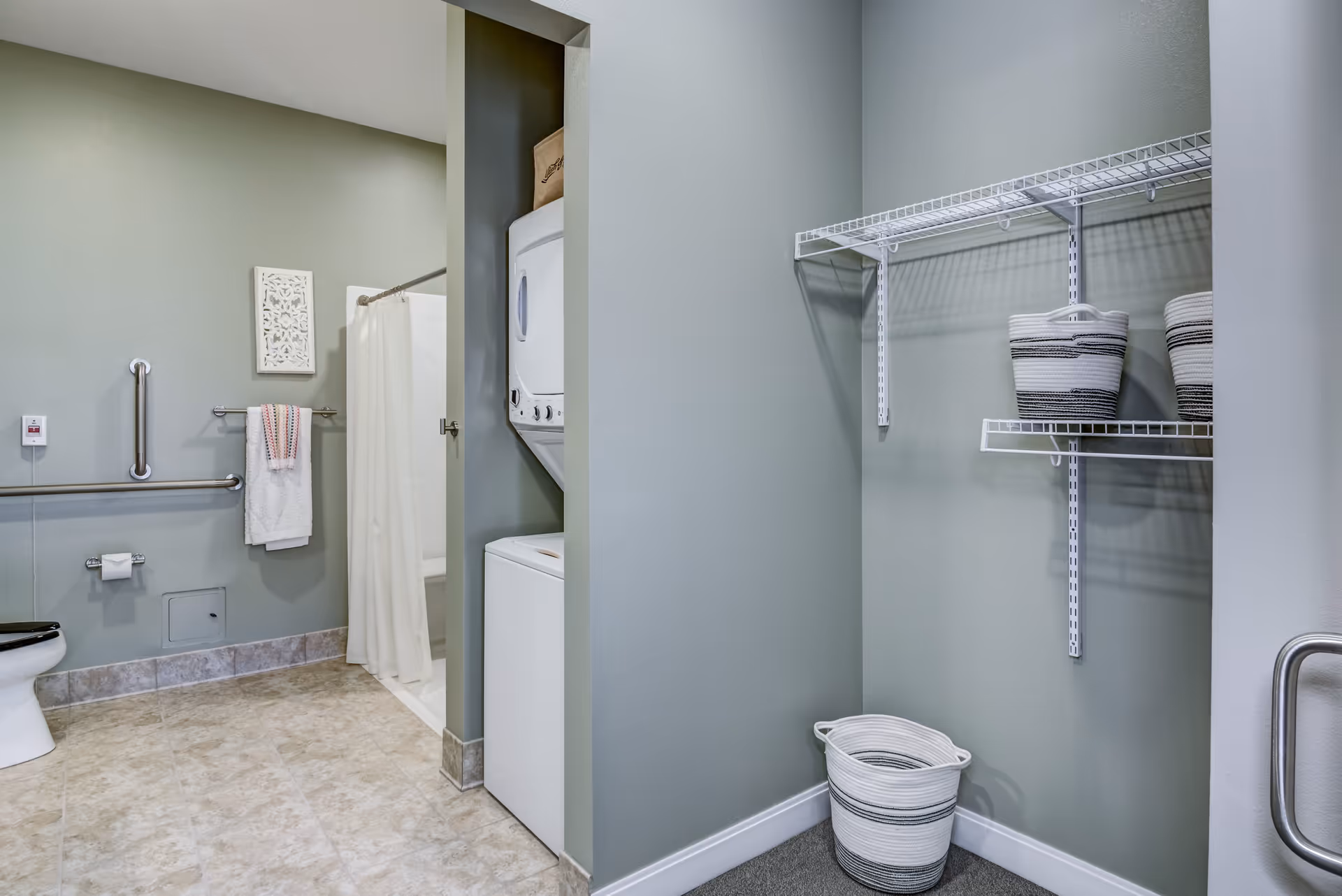 Photo 15 of Azura Assisted Living and Memory Care of Brookfield