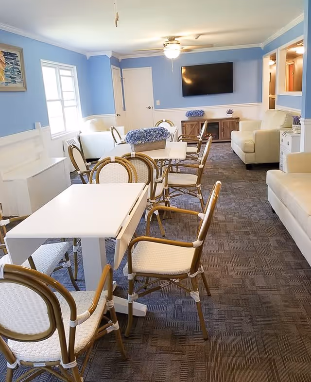 Photo 8 of Cambridge Warren Senior Living