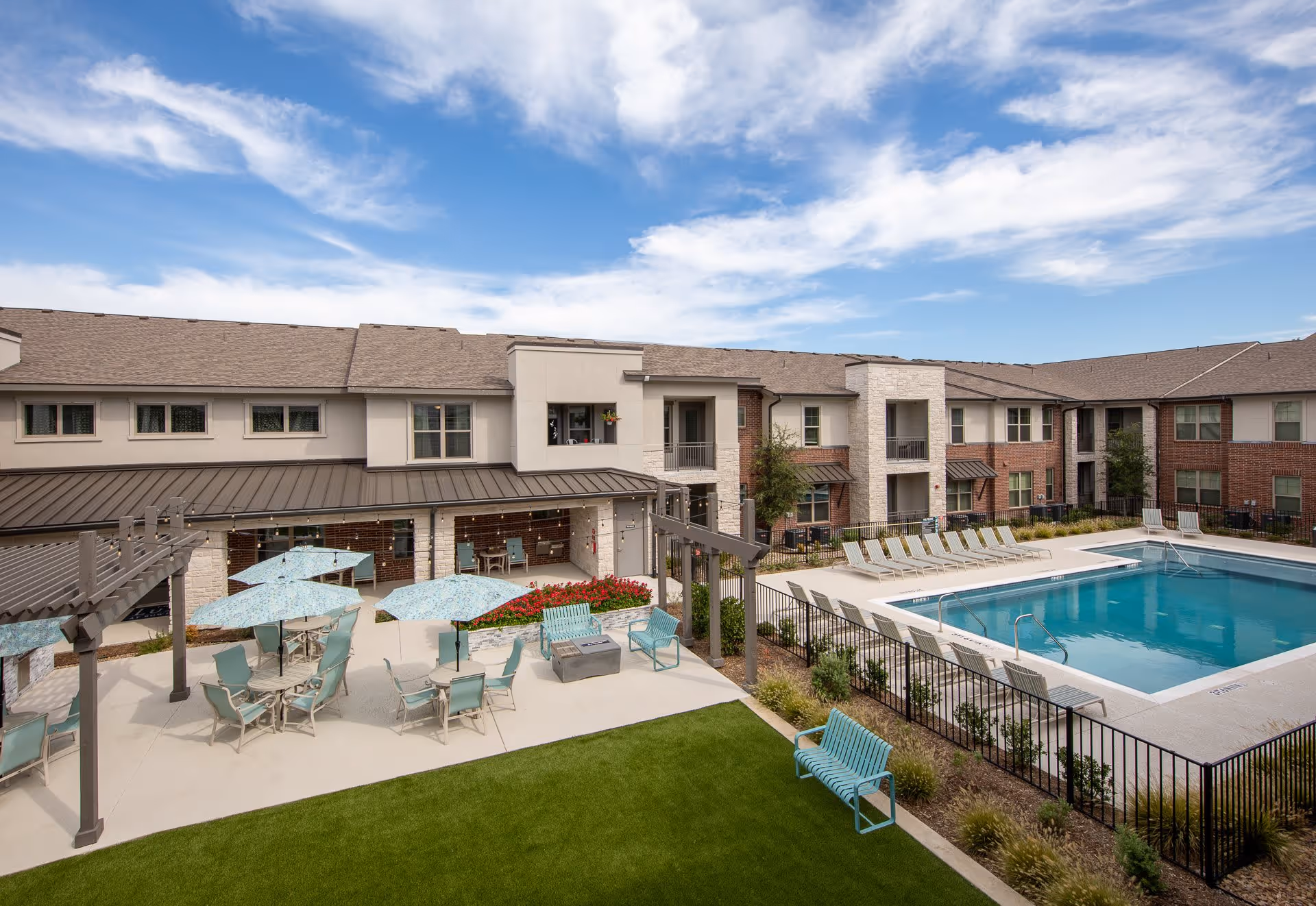 Photo 4 of The Luxe at Rowlett