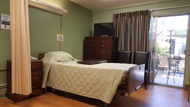 Photo 3 of Carlmont Gardens Nursing Center