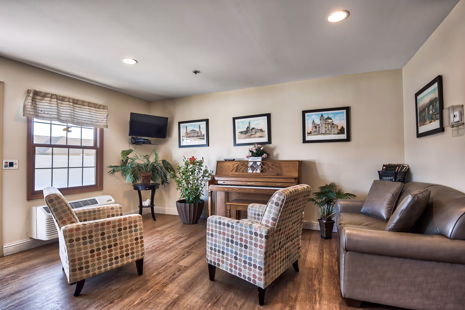 Photo 22 of Oak Pointe Assisted Living