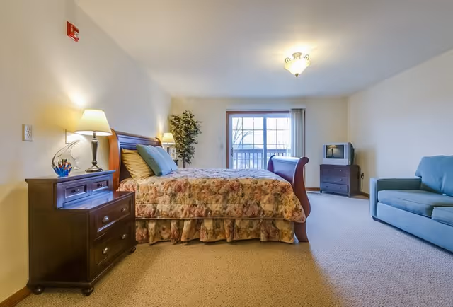 Photo 10 of Charter Senior Living of Hasmer Lake