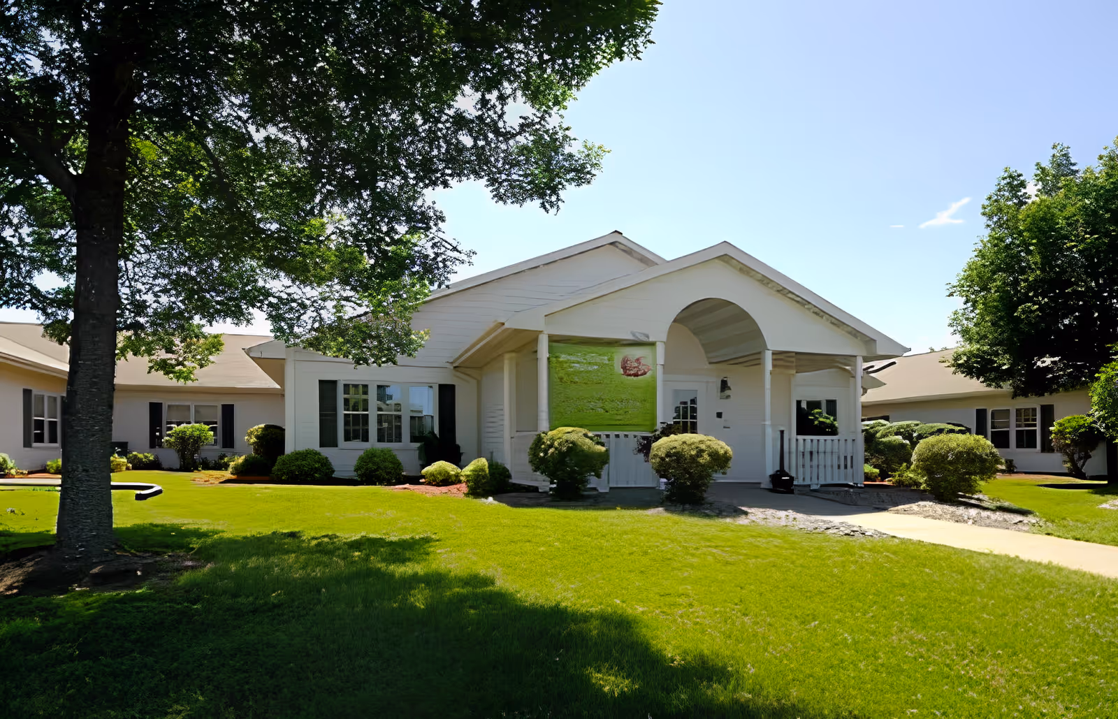 Photo of Blue Jay Springs Senior Living