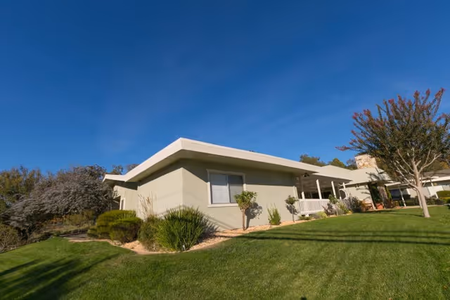 Photo of Summerfield Healthcare Center
