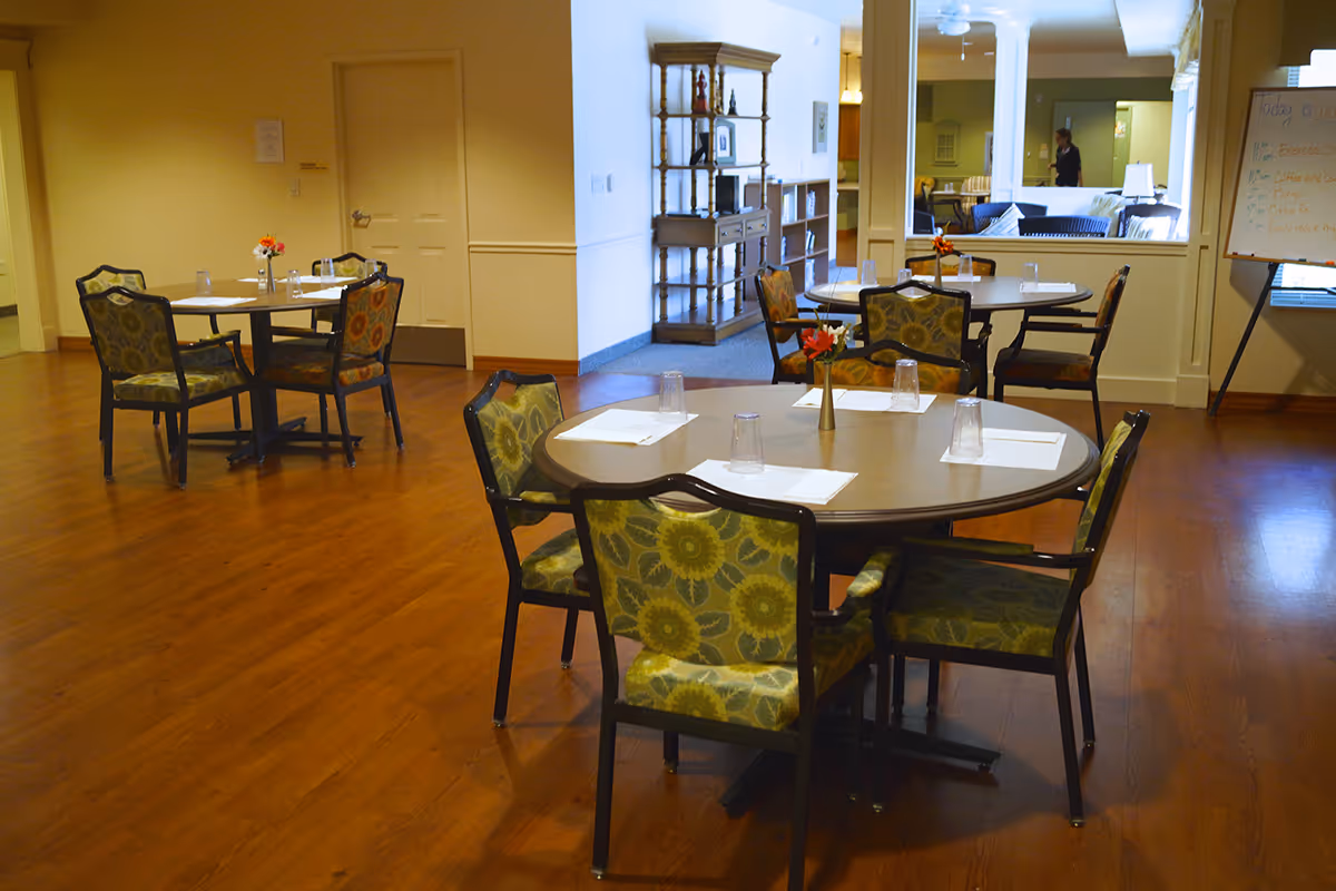 Photo 2 of Linden Square Senior Care
