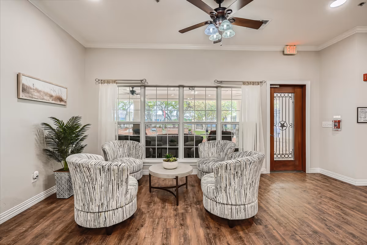 Photo 4 of OneStone Oak Senior Living