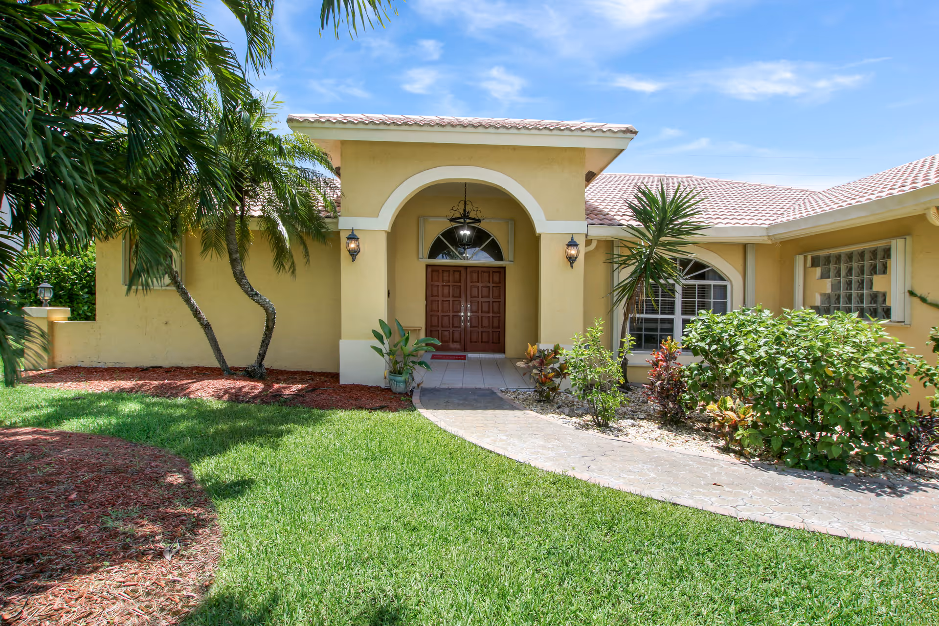 Photo of Hibiscus Palace II Assisted Living Facility