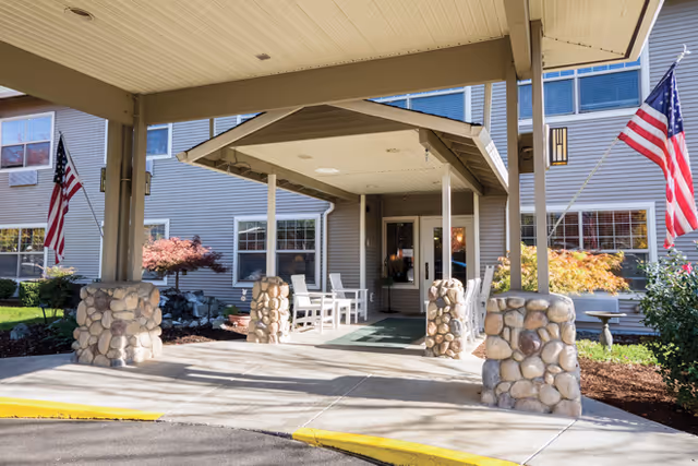 Photo 4 of Lakeland Senior Living