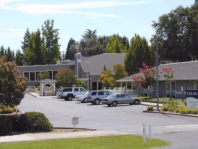 Photo 2 of Eskaton Care Center Fair Oaks