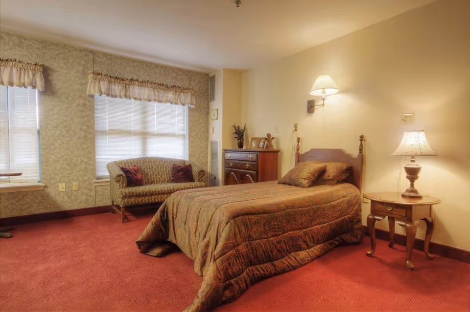 Photo 4 of Stratford Commons Assisted Living