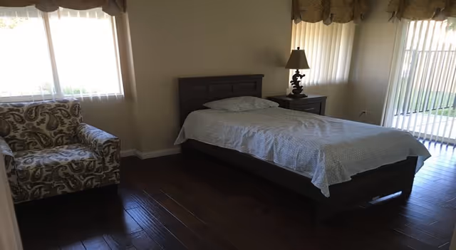 Photo 2 of Paradise Home & Garden