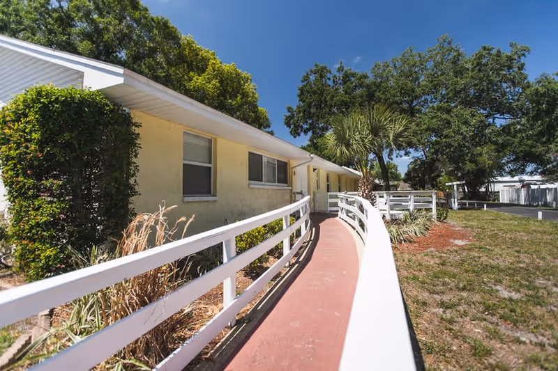 Photo 2 of Angels Senior Living at North Tampa