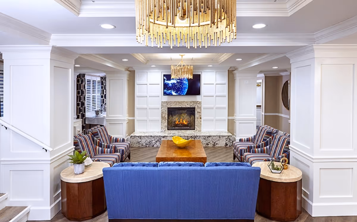 Photo 10 of 305 West End Assisted Living