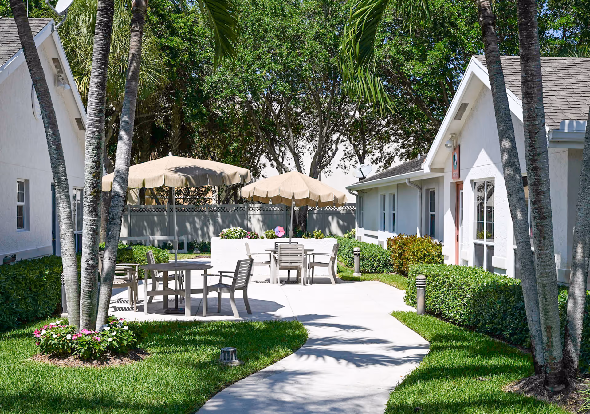 Photo 8 of Arden Courts - ProMedica Memory Care Community (Delray Beach)