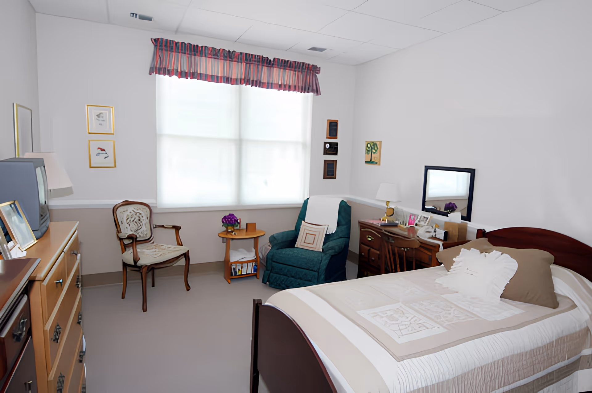 Photo 5 of The Oaks Post Acute