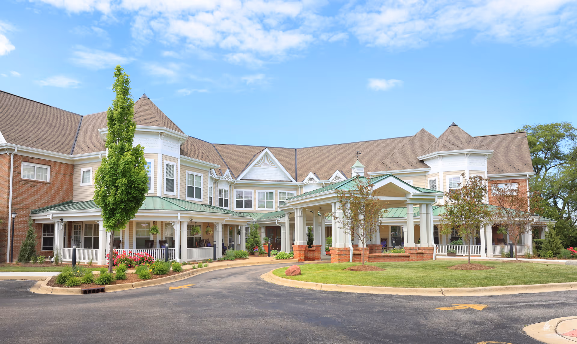Photo 2 of Atria Park of Glen Ellyn