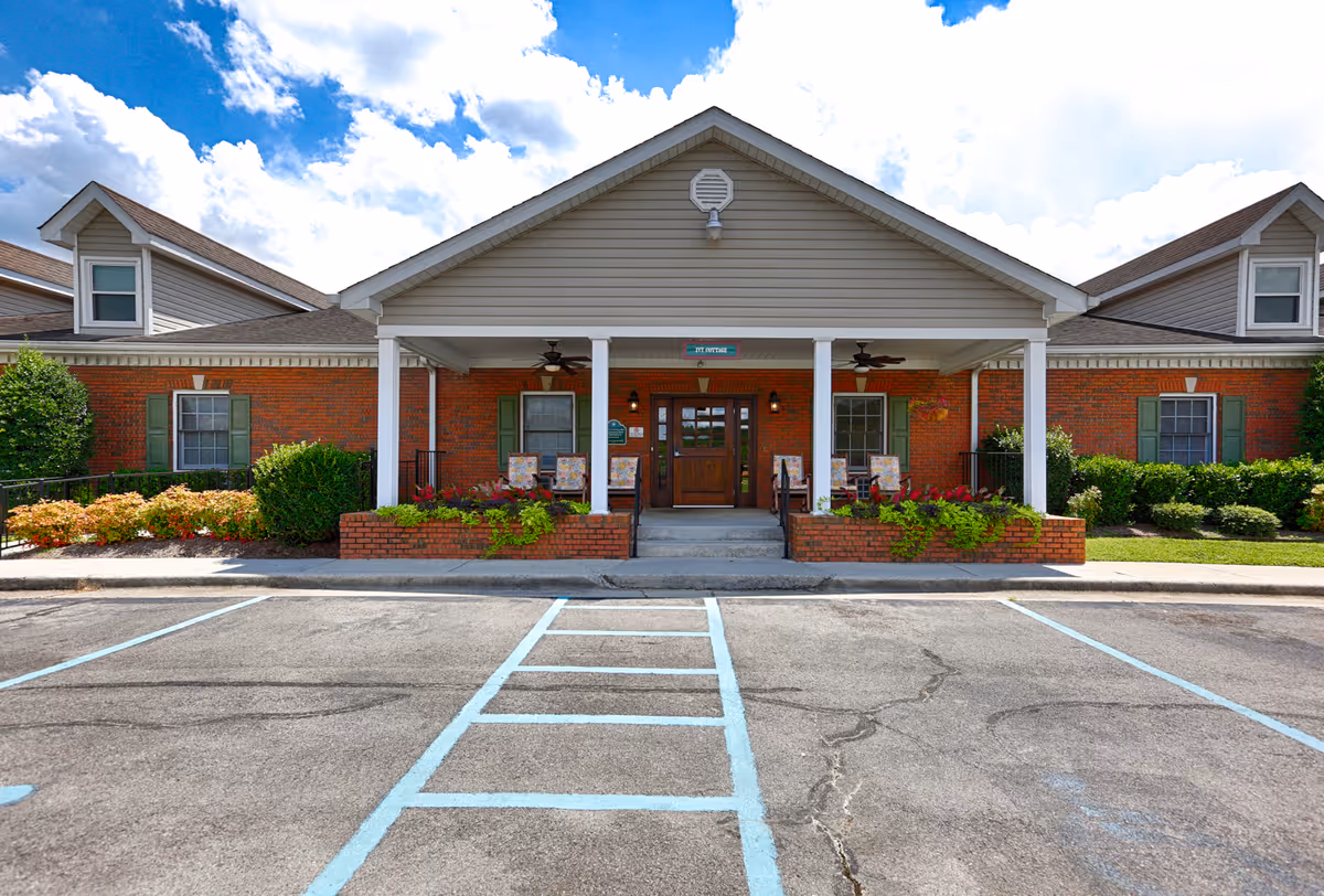 Photo of Country Cottage Huntsville