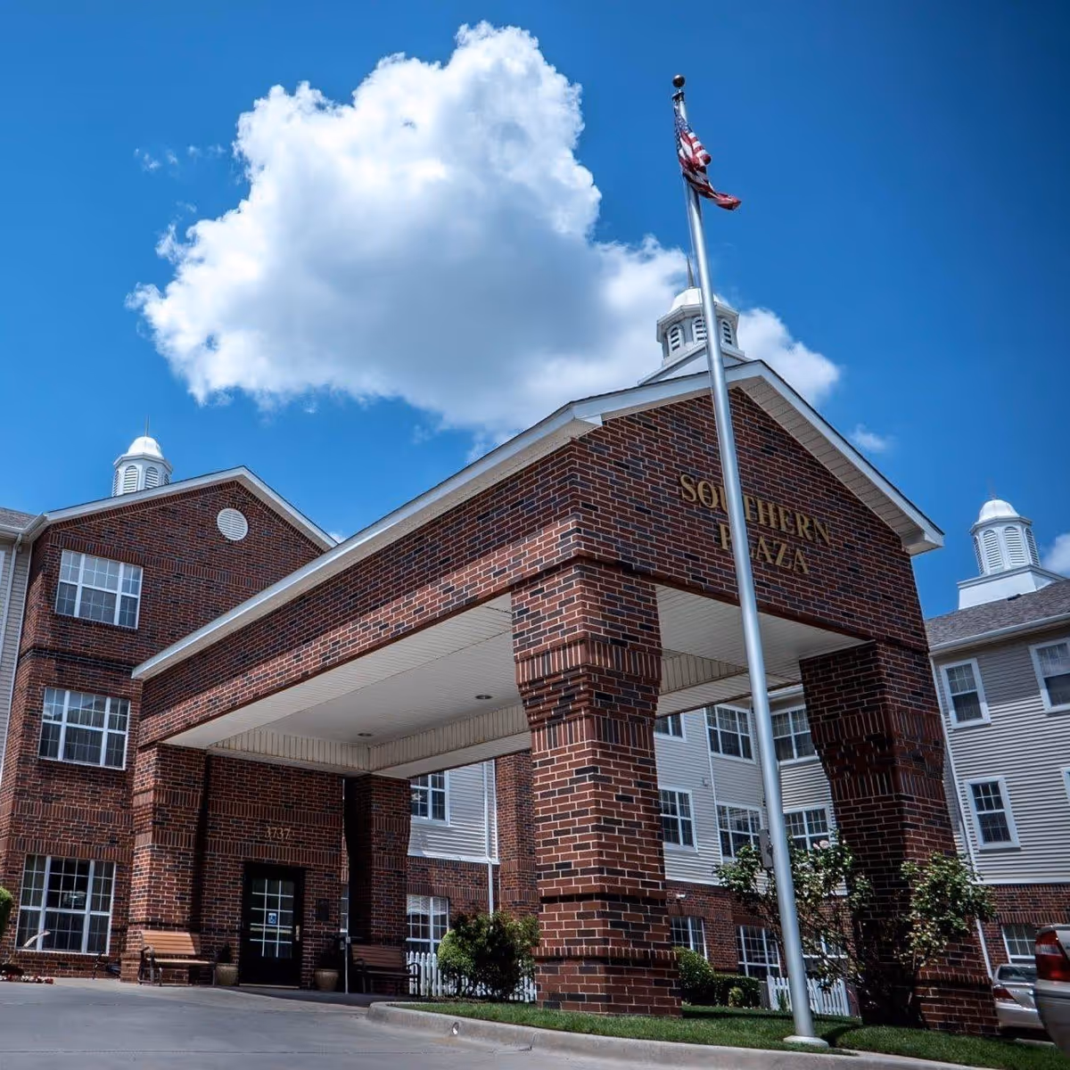 Photo of Southern Plaza Retirement Community