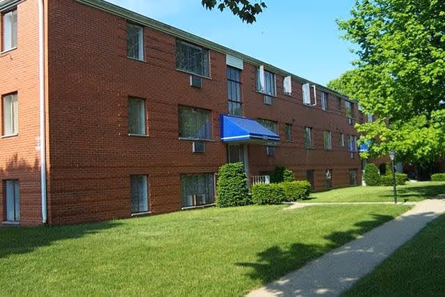 Photo of Plaza Garden Apartments