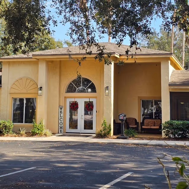 Photo of AUS Senior Living at Bartow