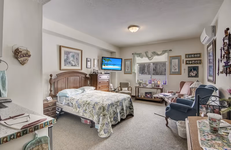 Photo 7 of Suite Living Senior Care - Roseville