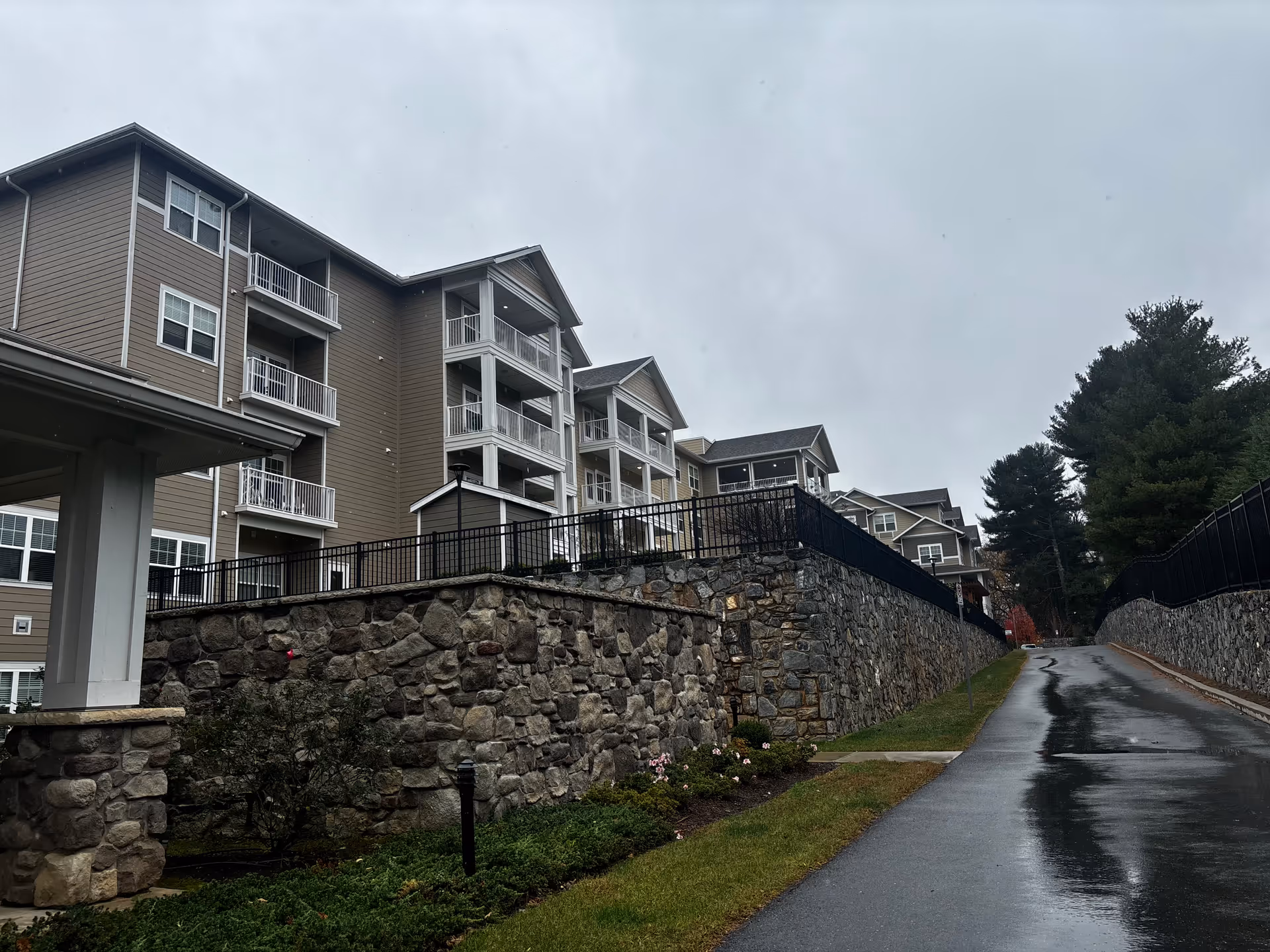 Photo 7 of Wilshire Estates Gracious Retirement Living