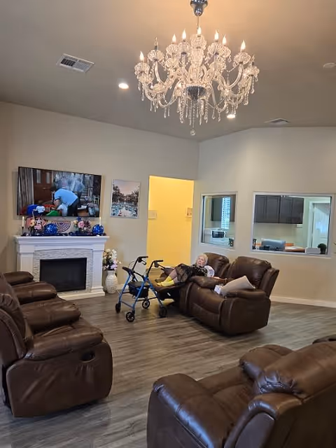 Photo 8 of Hoover Oaks memory care and assisted living