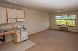 Photo 13 of Timberhill Place