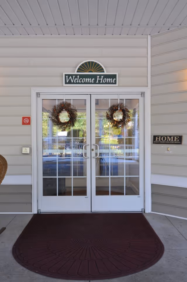 Photo 2 of Charter Senior Living of Jackson