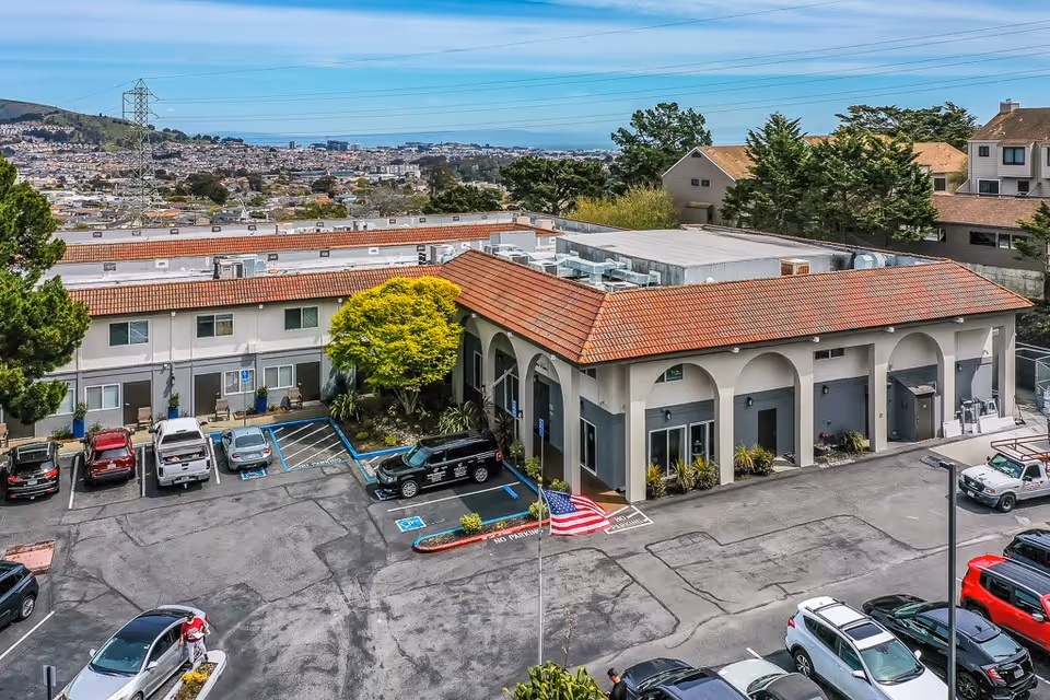 Photo 4 of Serra Highlands Senior Living