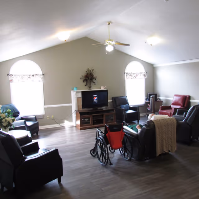 Photo 21 of Divine Life Assisted Living Center of Lansing