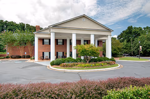 Photo of Bellevue Village at Woodstock
